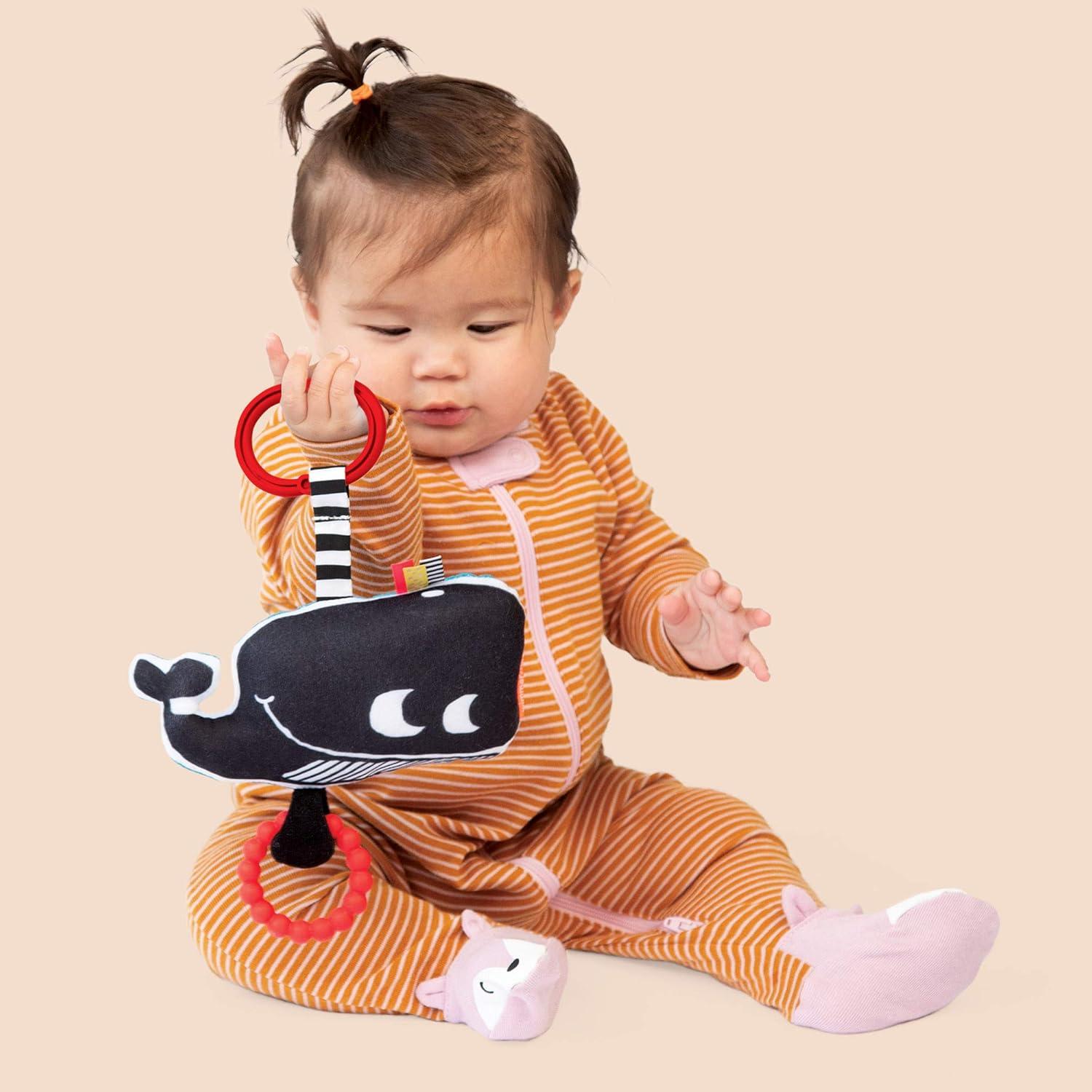 imageManhattan Toy WimmerFerguson Learning Cube Jouet dActivit pour Bb Souple MultisensorielJouet clipser